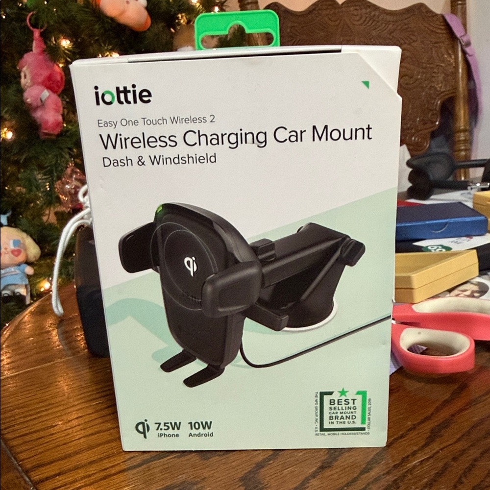 iOttie Wireless 2 Charging Car Mount